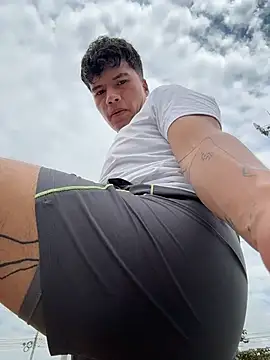 Logan_smith1 live sex cam