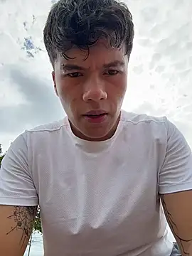 Logan_smith1 live sex cam