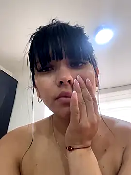 BrendaCrean live sex cam