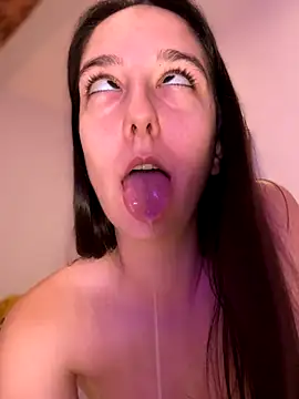 RealJuliette live sex cam