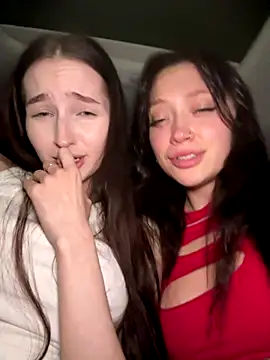 SnappyHappy live sex cam