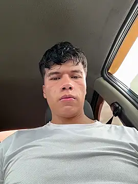 Logan_smith1 live sex cam