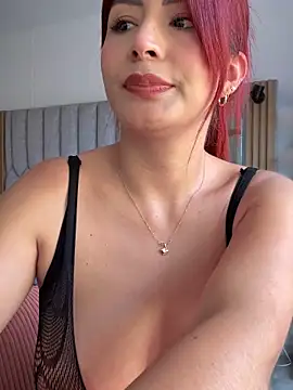 LINDA_PATTY94 live sex cam