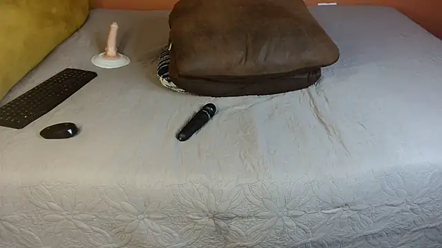 BadAssSexyAddict live sex cam