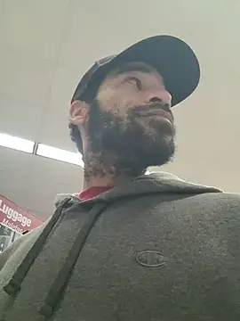 GuyInNY live sex cam