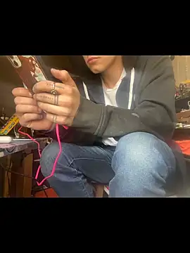 XanderOzzz live sex cam