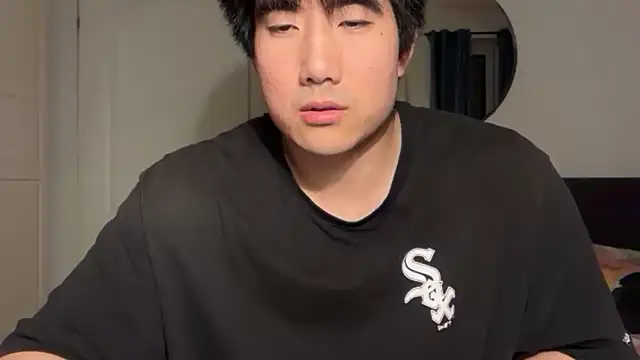 jungcock3210 live sex cam