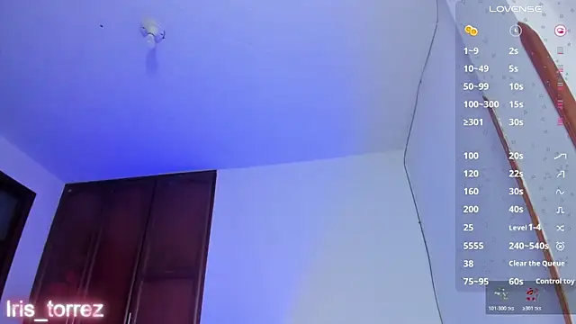 iris_torrez_ live sex cam
