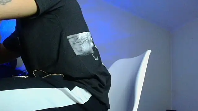 XanderCage99 live sex cam