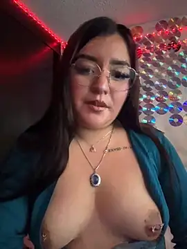 love_queen02 live sex cam