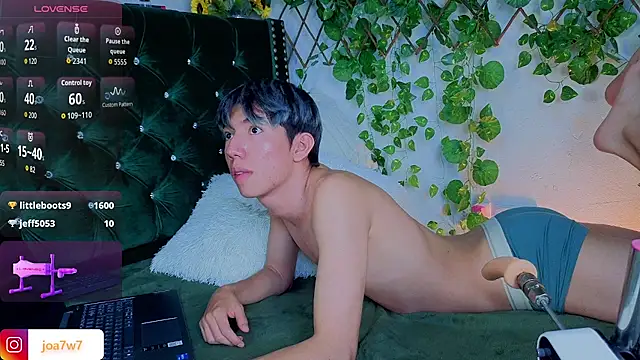 Levii_Ackermann live sex cam