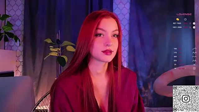 GildedKitten live sex cam