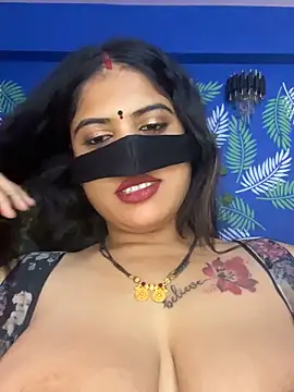 V-Hot-Sweti live sex cam