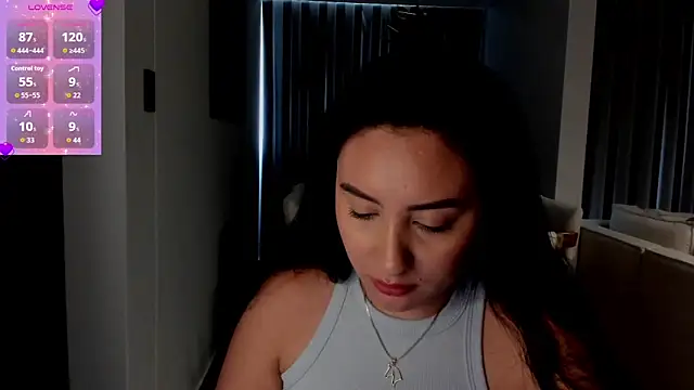 AnushaKumari live sex cam