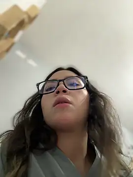 Mila_Morgan live sex cam