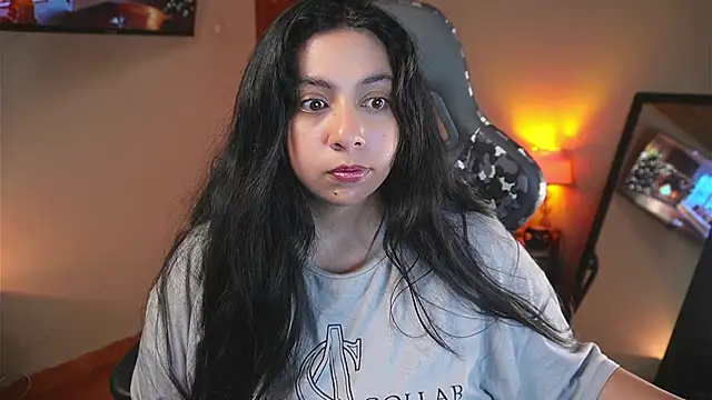 coraline_latin live sex cam