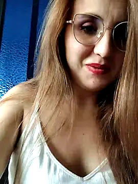 Alyah_1-2 live sex cam