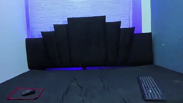 _Noah19 live sex cam