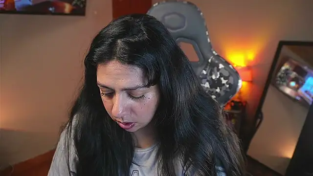 coraline_latin live sex cam