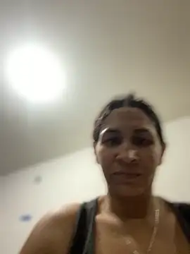 Carola-Ross live sex cam