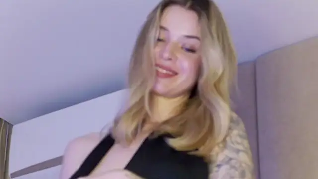 Touch_me live sex cam