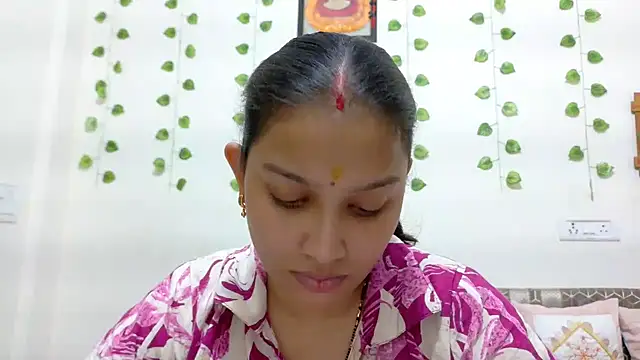 Aleena_Rai live sex cam