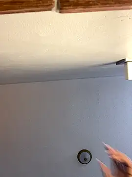 Dellah27 live sex cam