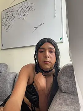 Hopemoretti live sex cam