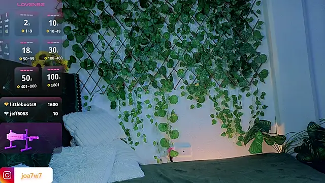 Levii_Ackermann live sex cam