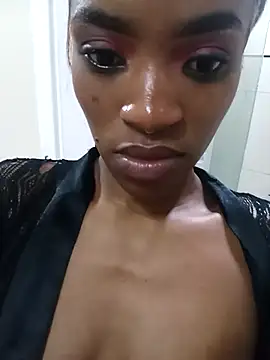 Amarablackie live sex cam