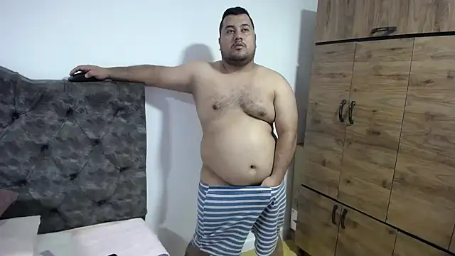 santi_hothot live sex cam