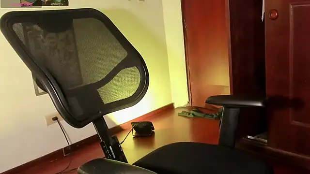 Teo_skinny live sex cam