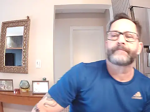 lorenzoDaddy live sex cam