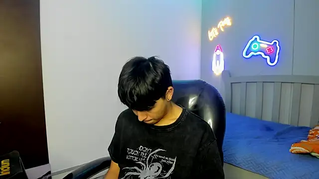 StiwenTwink live sex cam