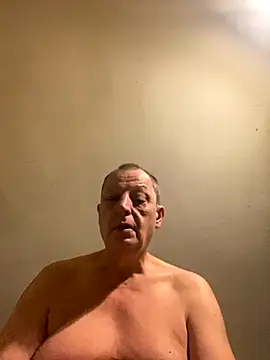 chubbybear2cum live sex cam