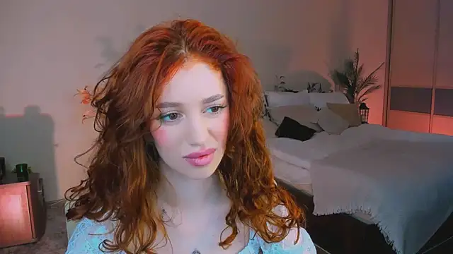 ChristinaConteeree live sex cam