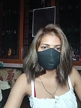 Isha_Sax live sex cam