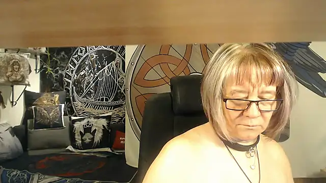 TittenMichelle live sex cam