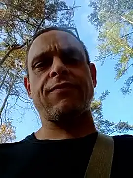 Buffshagswell live sex cam