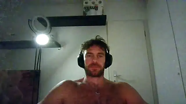 alpha-hunk live sex cam