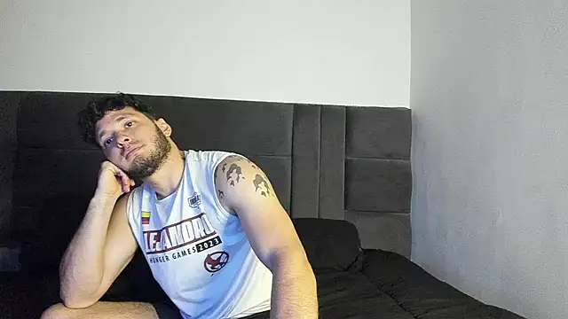 alejandro__2 live sex cam
