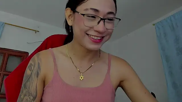 Camila_TransGirl live sex cam