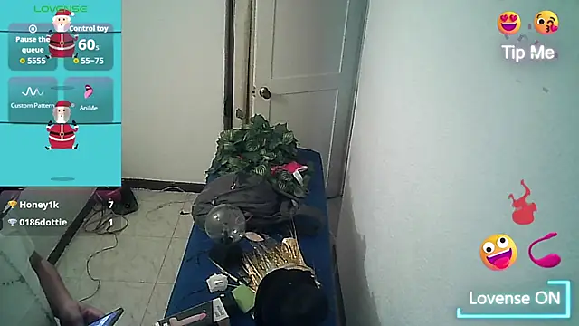 SexDiffrent live sex cam