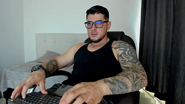 Teilor_Creed live sex cam