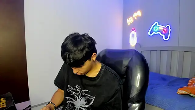 StiwenTwink live sex cam