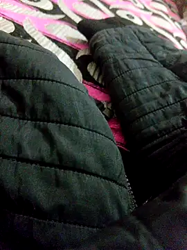 latarak321 live sex cam