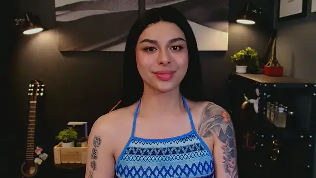 callmeLUNA live sex cam