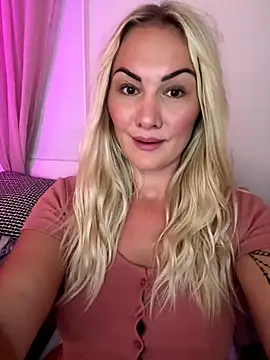 NastyMilf_ live sex cam