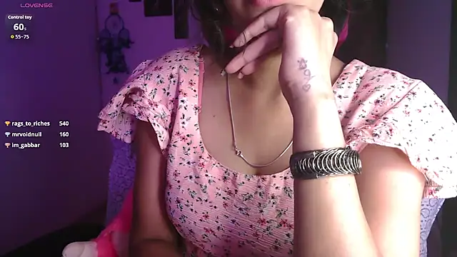 Samikshaa live sex cam