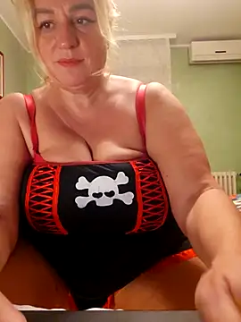 VirginiaNurse live sex cam